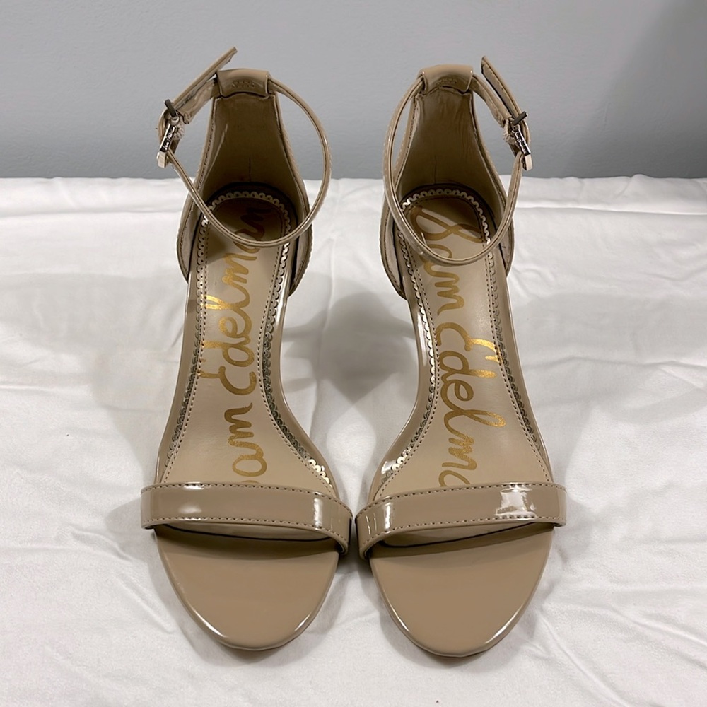 Sam Edelman women’s beige open toe sandal heels, size 5, with ankle strap